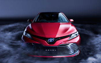 2018 Toyota Camry Hybrid 4K screenshot