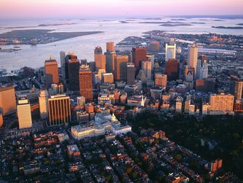Aerial View Of Downtown Boston, Massachusetts screenshot