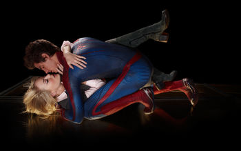 Amazing Spider Man Love Kiss screenshot