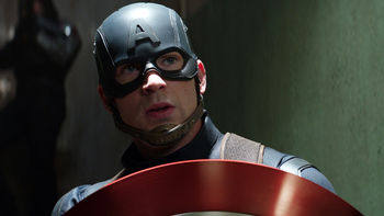 Chris Evans Captain America Civil War screenshot