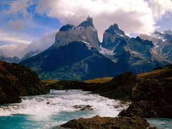 Cool Running Torres Del Paine National Park Chile screenshot
