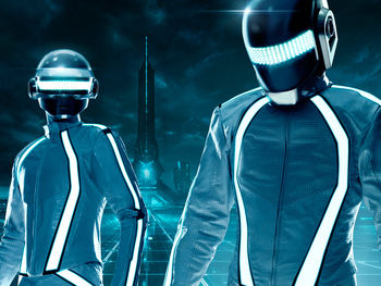 Daft Punk Duo Tron Legacy screenshot