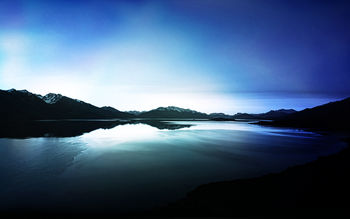 Dark Lake View Reflections screenshot