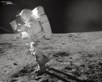 Edgar Mitchell At Apollo 14 screenshot