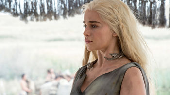 Emilia Clarke Daenerys Game of Thrones Season 6 screenshot