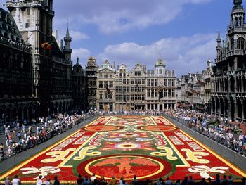 Grand Place Brussels Belgium screenshot