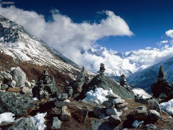 Khumbu Valley Himalaya Mountains Nepal screenshot
