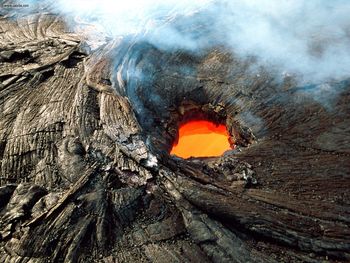 Kilauea Hawaii Volcanoes National Park screenshot