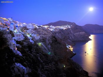 Moonrise Over Santorini Greece screenshot