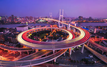 Nanpu Bridge Huangpu River  Shanghai screenshot