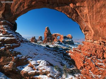 Natural Window Arches National Park Utah screenshot