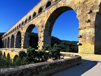 Pont Du Gard, Gard River, France screenshot