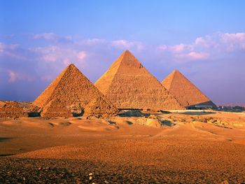 Pyramids of Giza Egypt screenshot