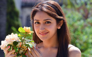 Sayesha Saigal Telugu Actress screenshot