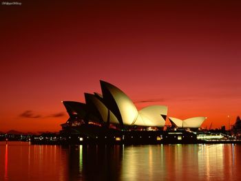 Scarlet Night, Sydney Opera House, Sydney, Australia screenshot