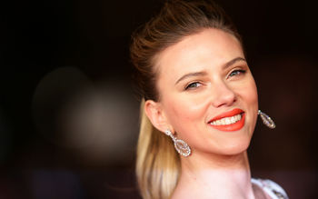 Scarlett Johansson 2016 screenshot