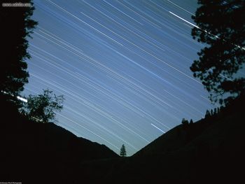 Shooting The Night Sky Alaska screenshot