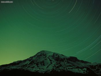 Star Trails Mount Rainier Washington screenshot
