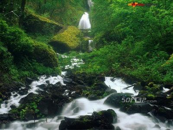 Steep Falls Screensaver screenshot 2