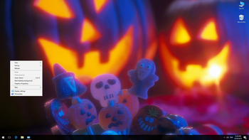 Trick or Treat Halloween Wallpaper Pack screenshot