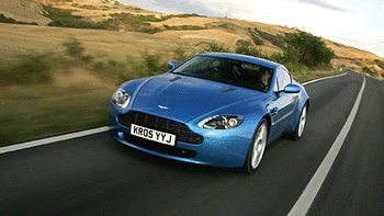 Aston Martin V8 screenshot 6