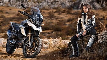 Girls & Motorcycles screenshot 5