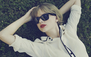 Taylor Swift screenshot 10