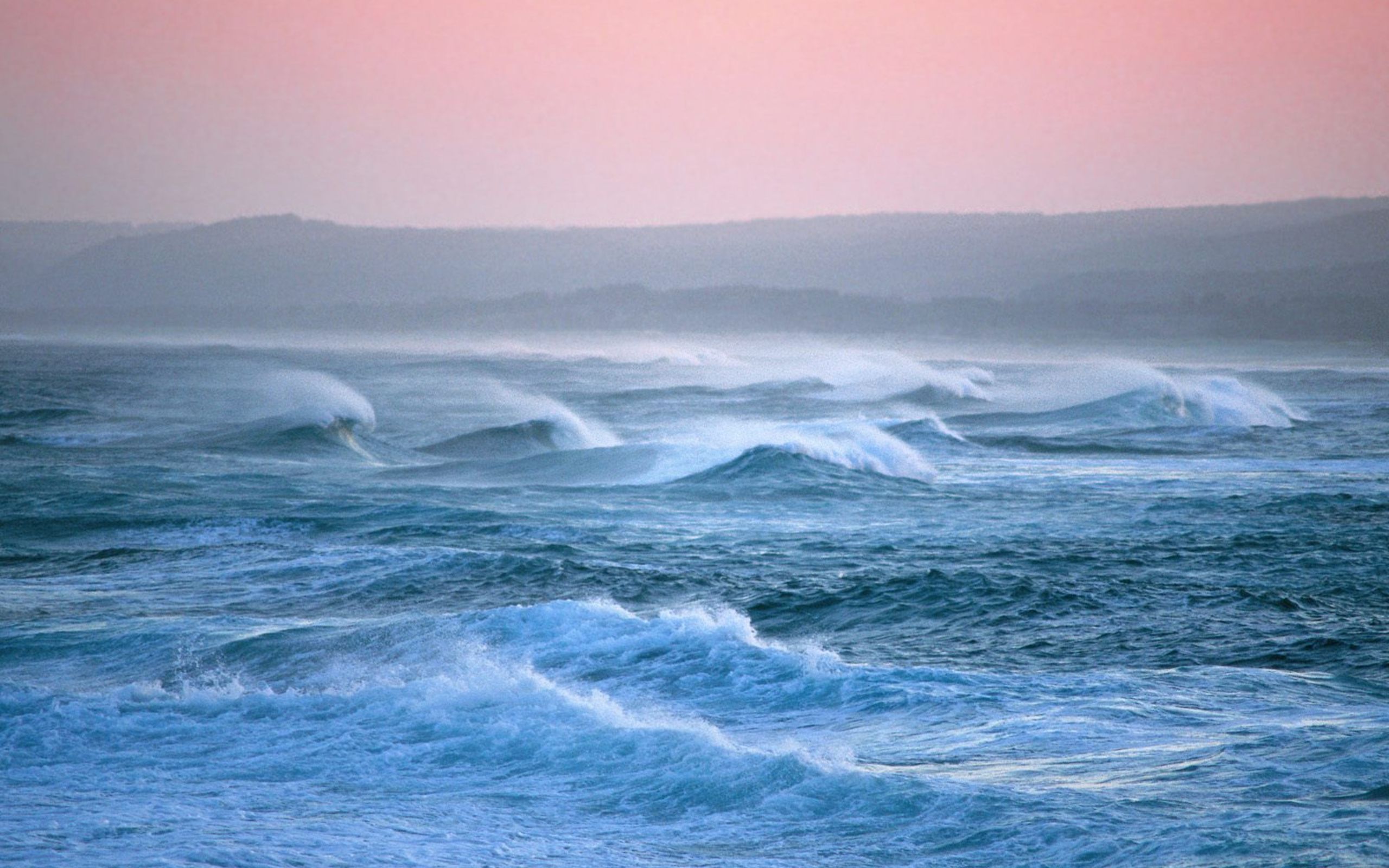 Тихие волны песня. Атлантический океан шторм. Море, волны. Спокойные волны. Море фото.