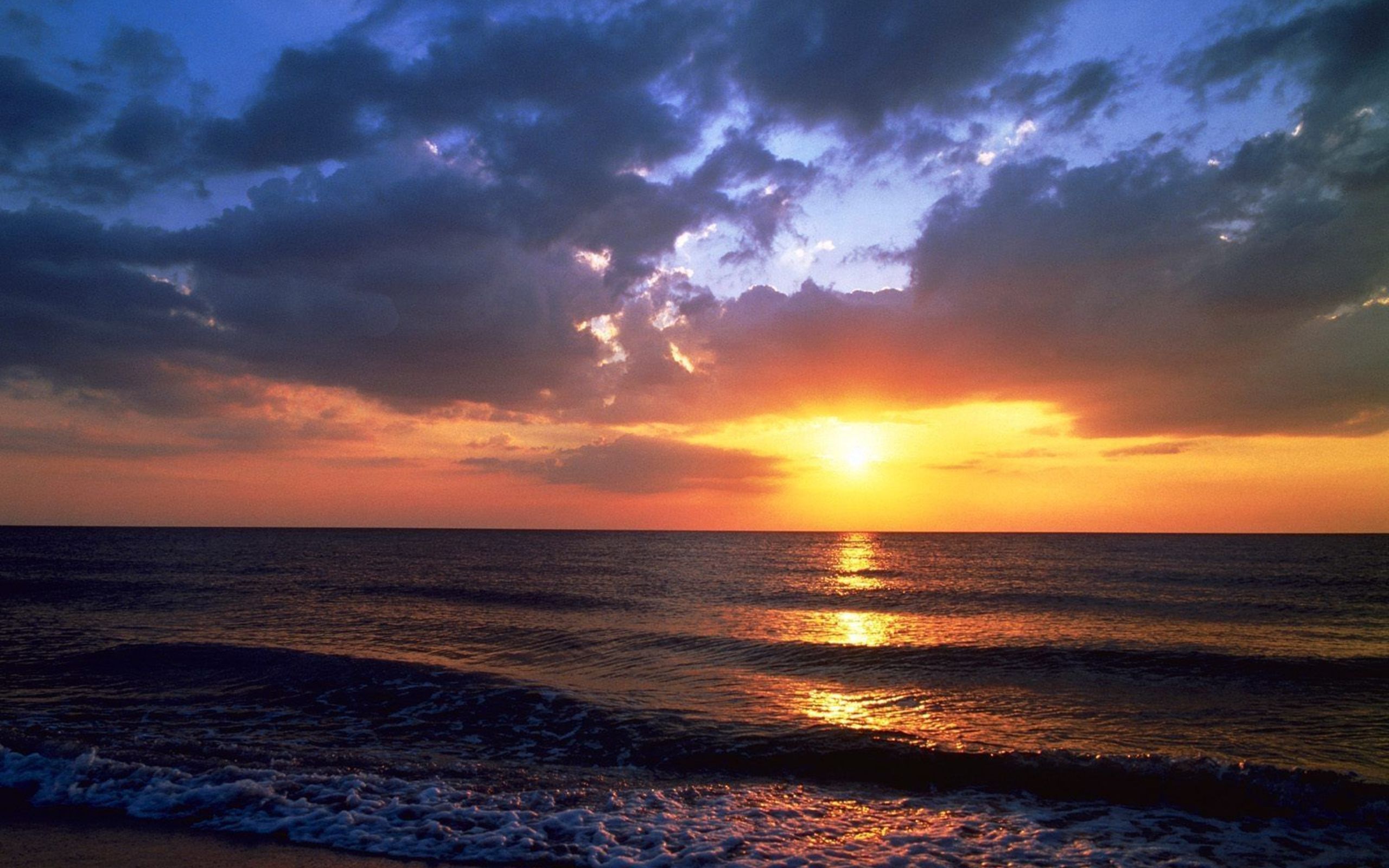 Картинки заката. Красивый закат. Море. Морской закат. Солнце над морем.