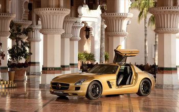 2010 Mercedes Benz SLS AMG Desert Gold 4 screenshot