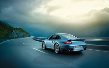 2011 Porsche 911 Turbo S 2 screenshot