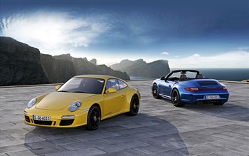 2012 Porsche 911 Carrera 4 GTS screenshot