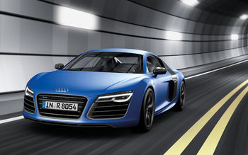 2013 Audi R8 V8 screenshot