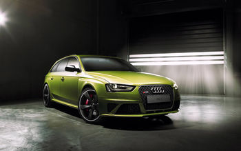 2015 Audi RS4 Avant screenshot