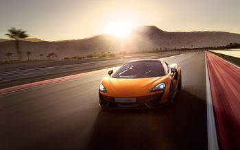 2015 McLaren 570S screenshot