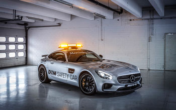 2015 Mercedes AMG GT S Safety Car screenshot