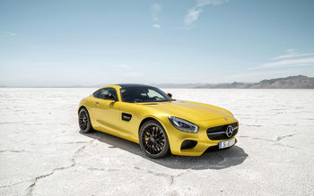 2015 Mercedes AMG GT screenshot