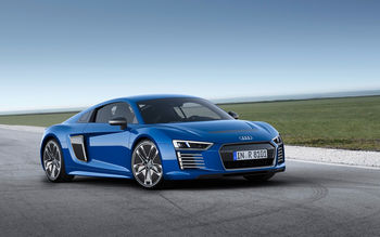 2016 Audi R8 e tron screenshot