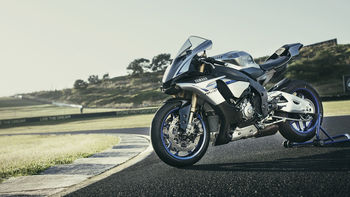 2016 Yamaha YZF1000R1SPL screenshot
