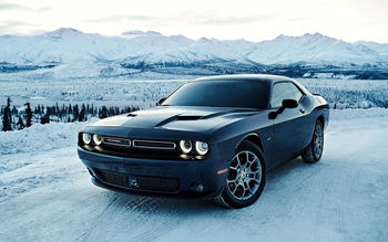 2017 Dodge Challenger GT AWD screenshot