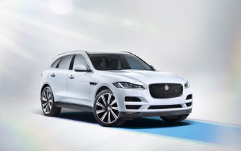 2017 Jaguar F Pace screenshot