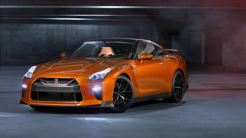 2017 Nissan GT R screenshot