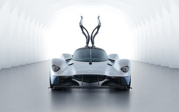 2018 Aston Martin Valkyrie screenshot