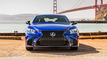 2018 Lexus LS 500 F Sport 4K screenshot