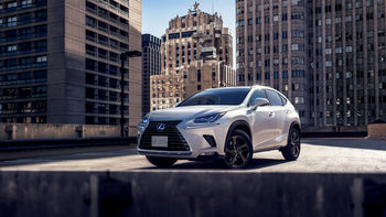 2018 Lexus NX 300h 4K screenshot