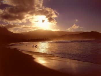 A Surfers At Dusk screenshot