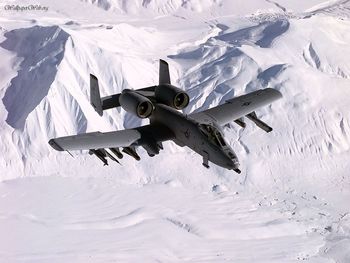 A10 Over Snowy Mountains screenshot