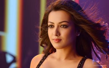 Actress Catherine Tresa screenshot