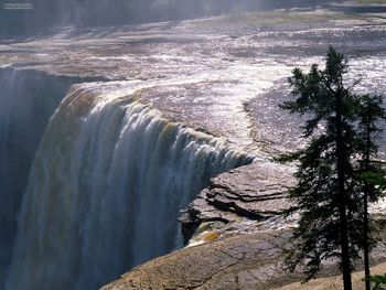 Alexandra Falls Northwest Territory Canada screenshot