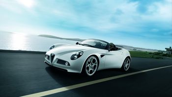 Alfa Romeo 8C Spider screenshot